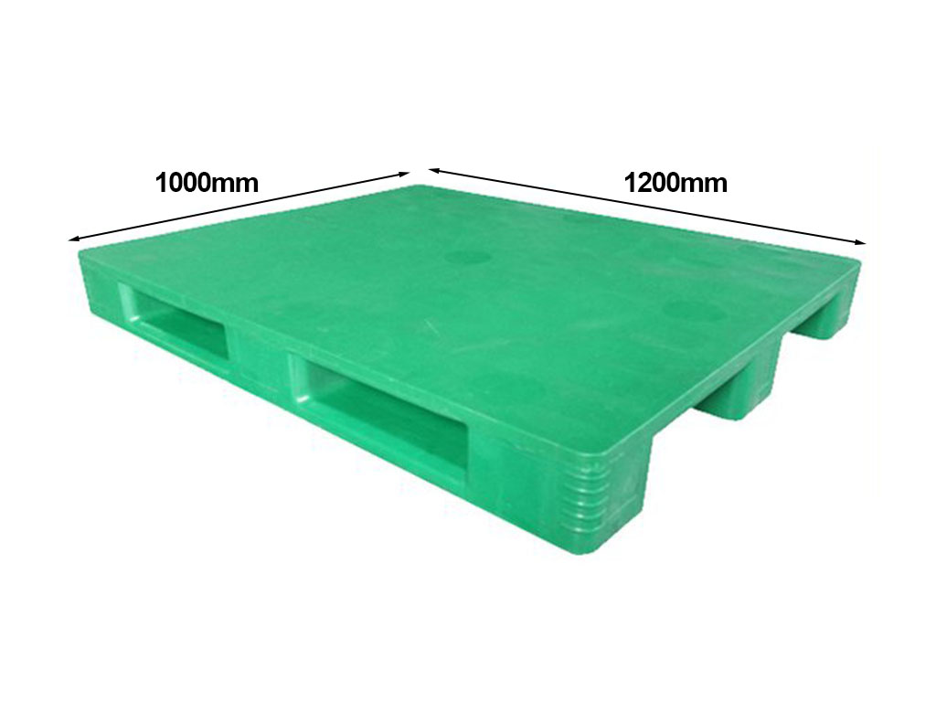 Reinforced Solid Deck 3-Runner Pallet
